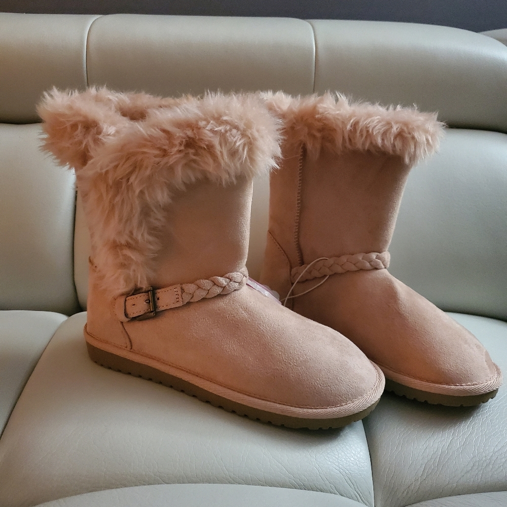 Girls Pale Pink Boots